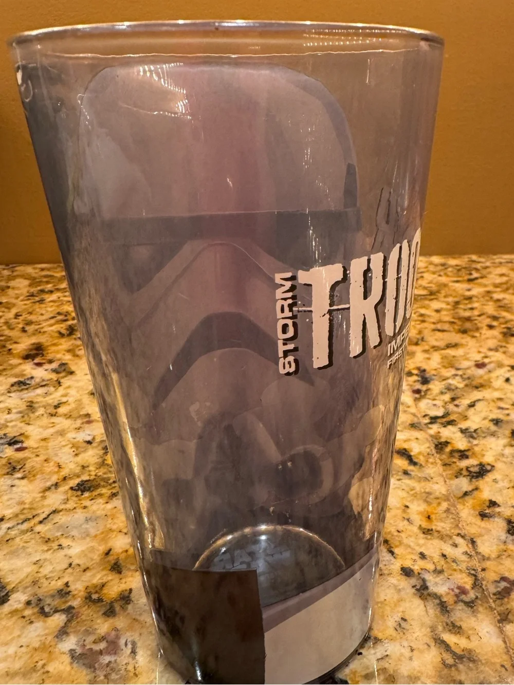 Star Wars: Disney: Trooper Imperial Forces Tall Glass - graphics: 16oz pint